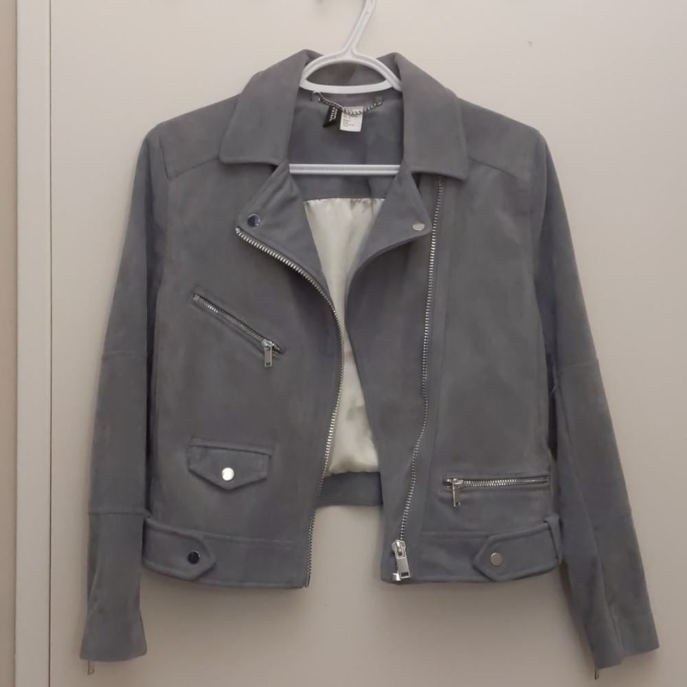 Women's jacket - Picture 2 of 3